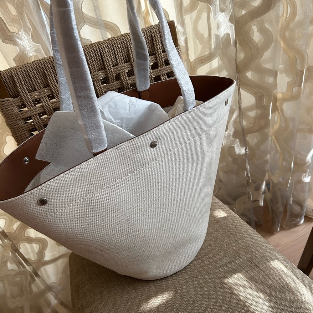 Saint Laurent Cream Canvas Rive Gauche Tote with Black Logo - Picture 3 of 7